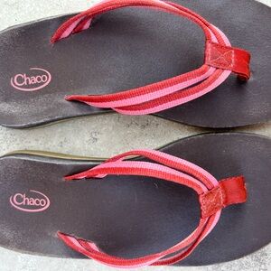 Women’s Chaco flip flop Size 6